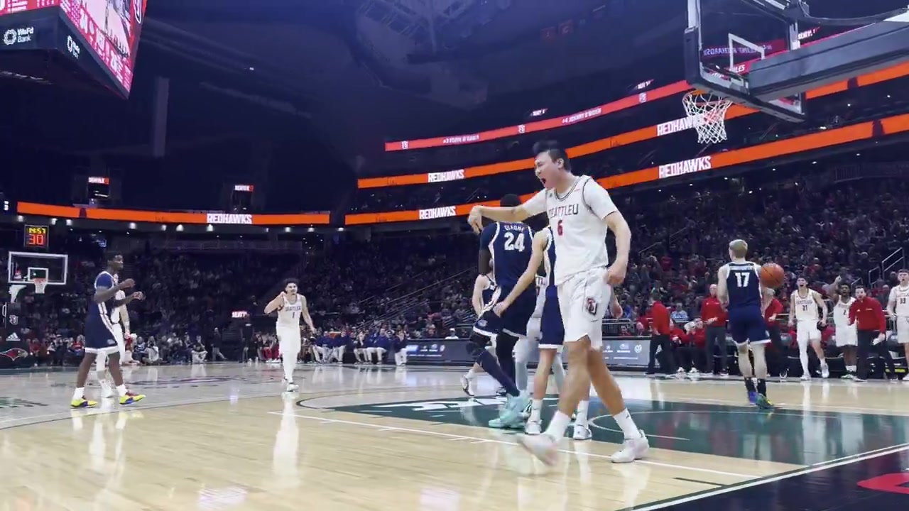 爱游戏体育app-黄种人也能飞！淡厚然接队友高抛 隔扣对手打成2+1点燃全场