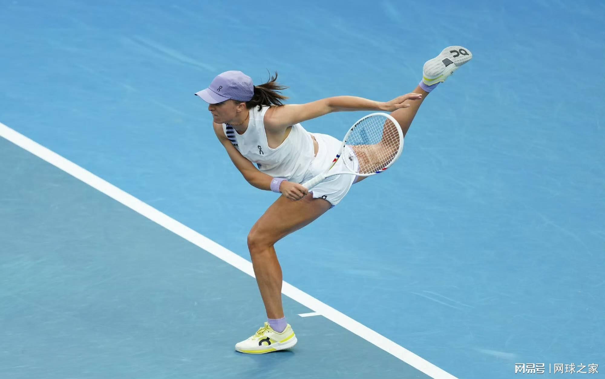 爱游戏体育app-斯瓦泰克再陷八爪鱼干扰球争议风波，吴易昺燃尽惜败赛后抽筋倒地